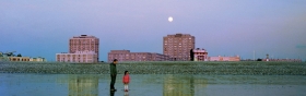 Véronique ELLENA (1966), The Rise of the Moon (detail), colour photograph, lambda print, 80 x 100 cm. © MuMa Le Havre / Véronique Ellena Véronique ELLENA (1966), The Rise of the Moon (detail), colour photograph, lambda print, 80 x 100 cm. © MuMa Le Havre / Véronique Ellena
