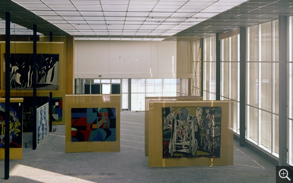 Inaugural exhibition "École de Paris. Art décoratif". © Centre Pompidou, bibliothèque Kandinsky, fonds Cardot-Joly / Pierre Joly - Véra Cardot