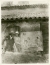 Othon Friesz en compagnie de Georges Braque, posant devant le tableau Les Baigneuses à  La Ciotat, photographie. Le Havre, Bibliothèque municipale, Ph Friesz 26. © Bibliothèque municipale du Havre
