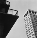 Lucien HERVÉ (1910-2007), La Tour de l'hôtel de ville depuis les ISAI, 1956, photographie argentique – tirage papier, 38 x 39 cm. © MuMa Le Havre / Lucien Hervé