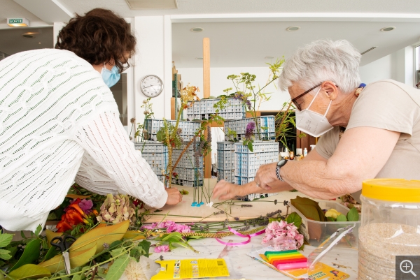 Construction de la maquette collective. © Ilka Kramer