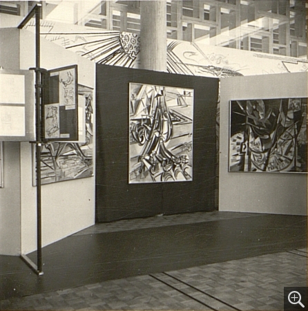 Vue de l’exposition Forces et rythmes de l’industrie présentée au Palais de la Bourse au Havre (9 janvier – 8 février 1960). . Le Havre, Archives du musée d’art moderne André Malraux