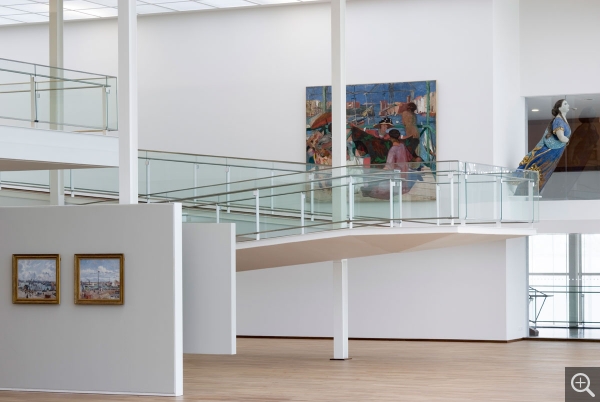 Vue intérieure, passerelle d'accès à la mezzanine. © MuMa Le Havre / Florian Kleinefenn