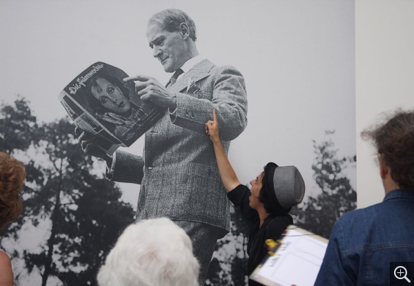 Sur les chemins de Feininger, représentation au MuMa le 04/07/2015. © Compagnie Carré Blanc sur fond bleu