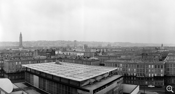 Vue aérienne du Musée-Maison de la culture, juin 1965. Photothèque de la DICOM © MEDDE / MLETR