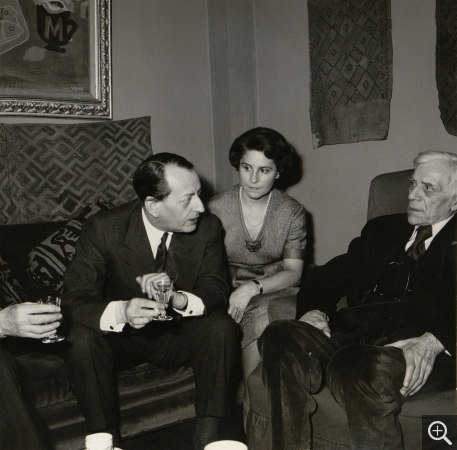 Jean Mangeot, André et Madeleine Malraux avec Georges Braque (à droite). © Droits réservés