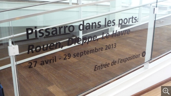 Montage de l'exposition « Pissarro dans les ports ». © MuMa Le Havre / Pauline Berthelot