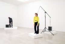 Performance de Camille Lacroix avec Marie Bénédicte Cazeneuve et Sig Valax