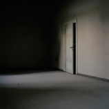 Trine SØNDERGAARD (1972), Interior # 10, 2011, colour photography, C-print, 60 x 60 cm. © MuMa Le Havre / Trine Søndergaard — © ADAGP, Paris, 2014