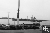 Bernard PLOSSU (1945), Sans titre, octobre 2013, photographie argentique. Le Havre. © Bernard Plossu