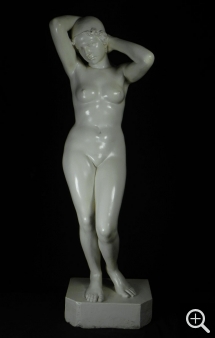 Alphonse SALADIN (1886-1953), La Baigneuse, plâtre patiné, 138 x 40 x 40 cm. . © Reynold Pasquette