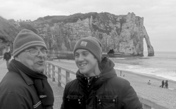 Guillaume Gargaud and Jean Philippe Gomez at Étretat. © Le Havre, AMH