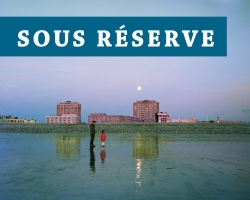 Véronique ELLENA (1966), Lever de lune, porte Océane , 2007, photographie, 80 x 100 cm. Le Havre, Musée d'art moderne André Malraux, achat de la Ville, 2010. © MuMa Le Havre / Véronique Ellena Véronique ELLENA (1966), Lever de lune, porte Océane , 2007, photographie, 80 x 100 cm. Le Havre, Musée d'art moderne André Malraux, achat de la Ville, 2010. © MuMa Le Havre / Véronique Ellena