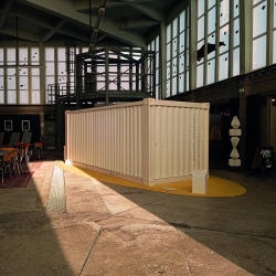 Container Paper © Claire Le Breton