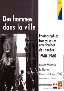 Des hommes dans la ville